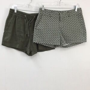Gap Women's Green Summer Shorts Bundle of 2 Size 0/XS EXCELLENT Condition